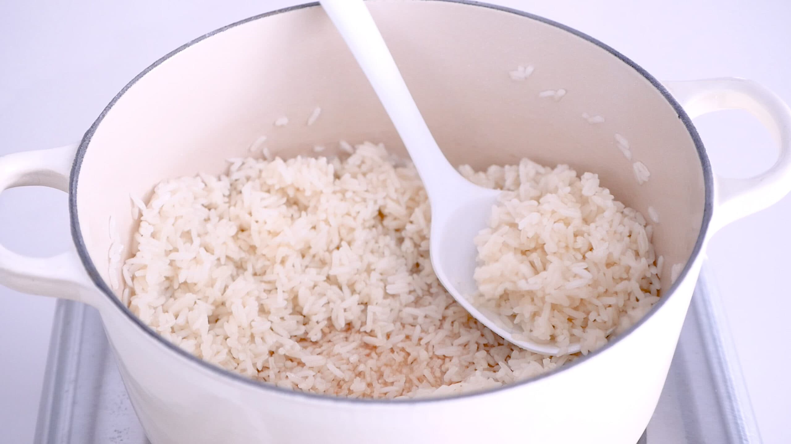 Serving rice