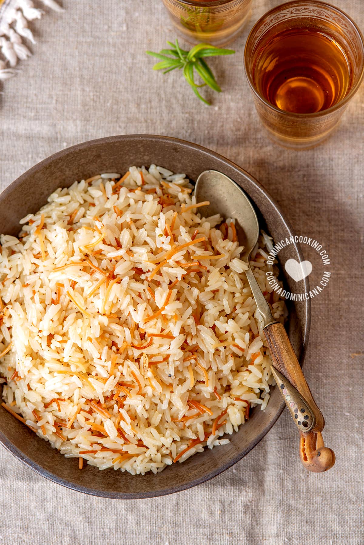 Bil Shareyah rice with noodles.