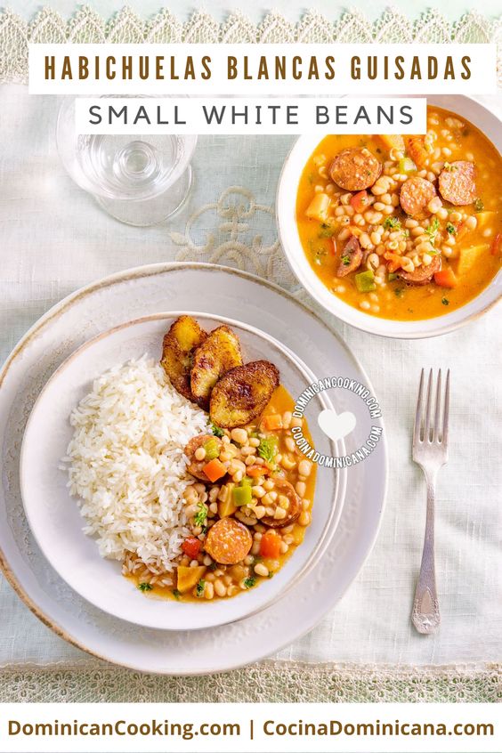 Habichuelas blancas guisadas (small white beans) recipe.