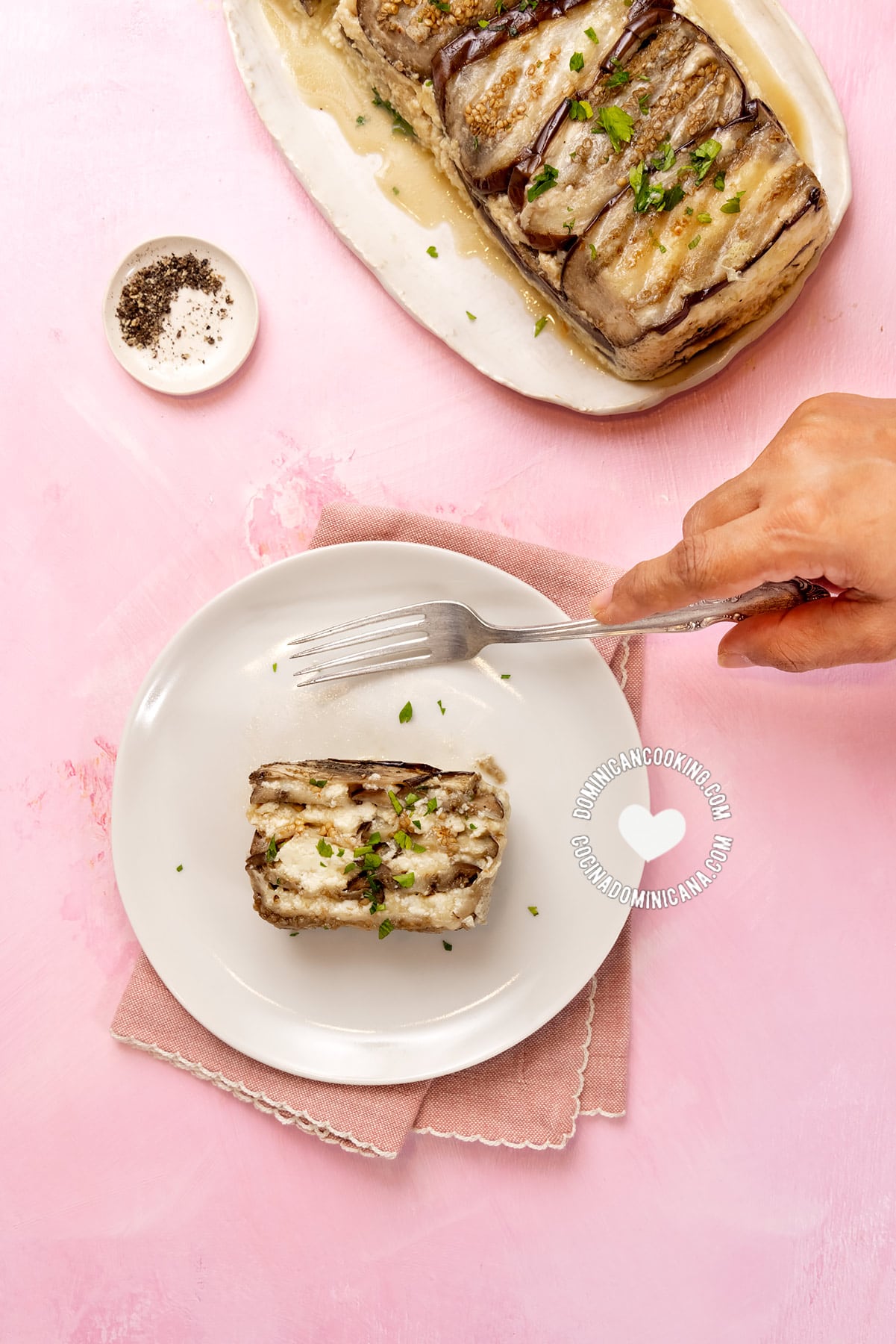 Pastelon de berenjena y queso (eggplant & cheese casserole).